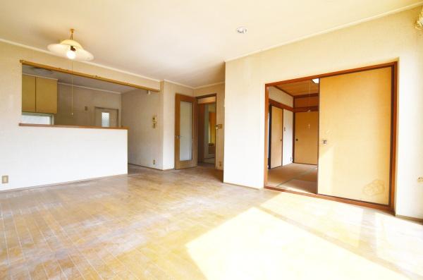 八街市八街ろの中古一戸建て