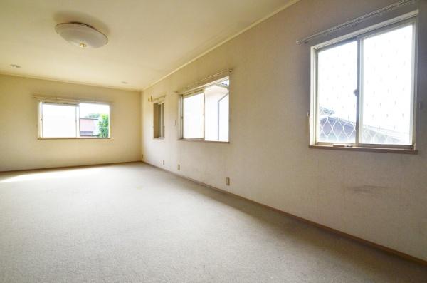 八街市八街ろの中古一戸建て