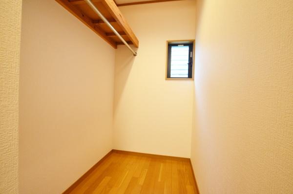 茂原市本納の中古一戸建て