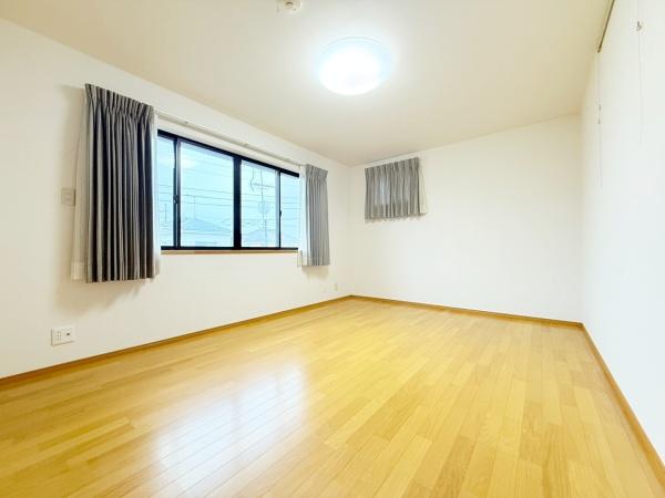 茂原市緑町の中古一戸建て