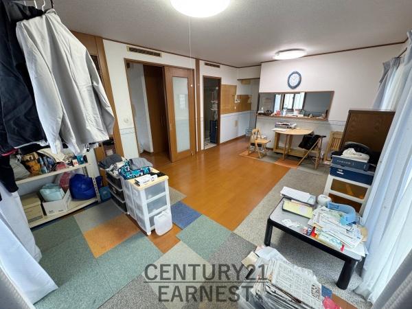 東金市田間3丁目の中古一戸建て(リビング)