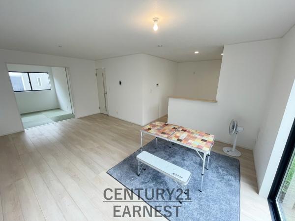 八街市八街にの新築一戸建