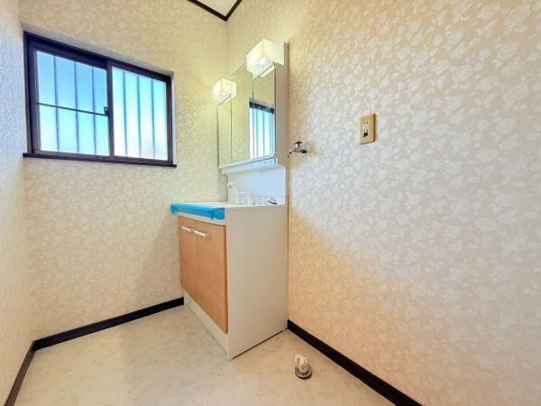 東金市東中の中古一戸建て