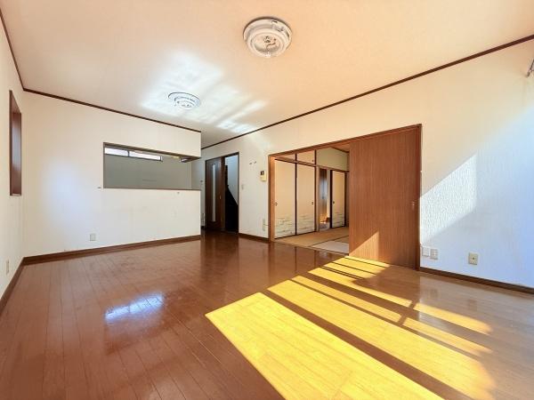 八街市八街ろの中古一戸建