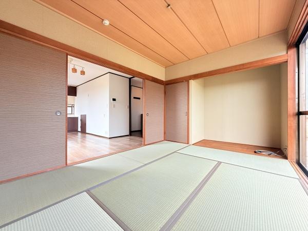 山武市松尾町借毛本郷の中古一戸建て