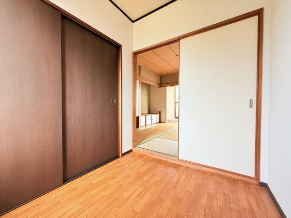 山武市松尾町借毛本郷の中古一戸建て