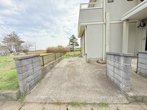 山武市松尾町借毛本郷の中古一戸建て