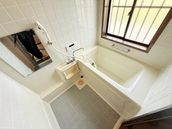 山武市松尾町借毛本郷の中古一戸建