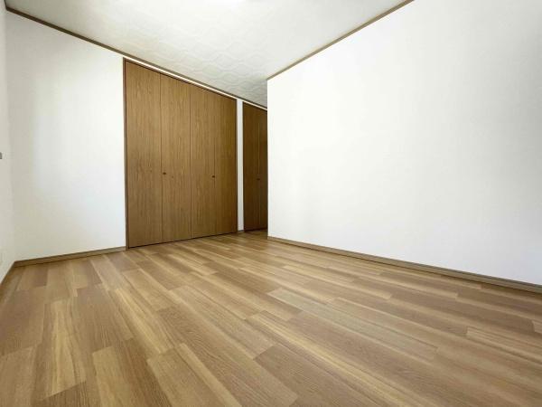 八街市八街ほの中古一戸建て
