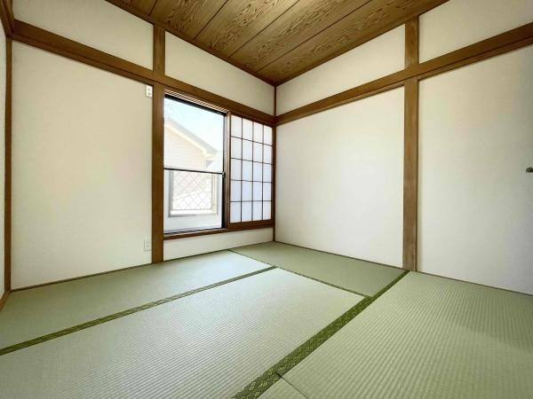 八街市八街ほの中古一戸建て
