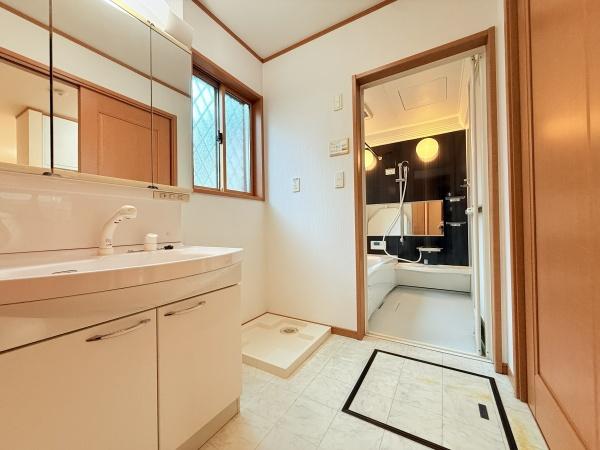 八街市八街にの中古一戸建て