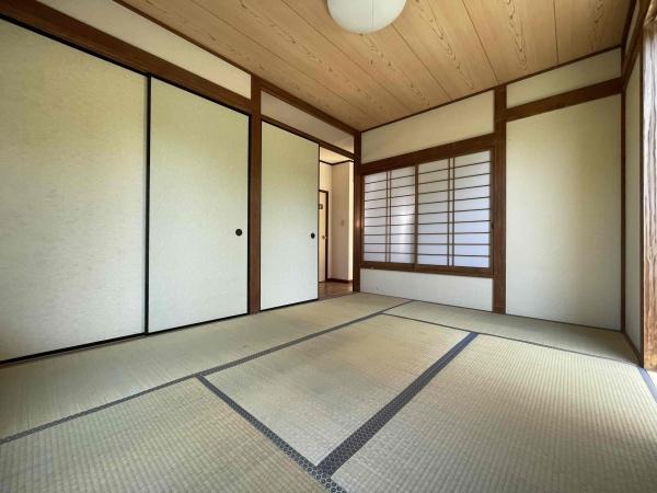 八街市八街ほの中古一戸建て