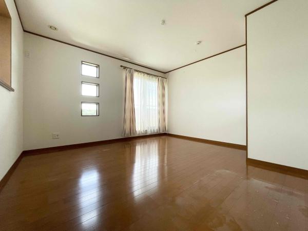 八街市八街への中古一戸建て