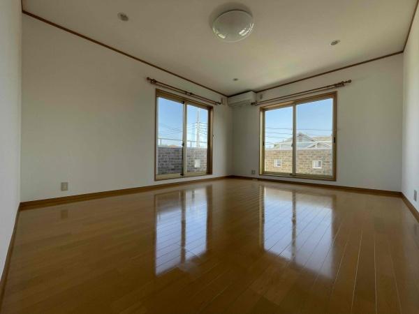 茂原市六ツ野の中古一戸建て