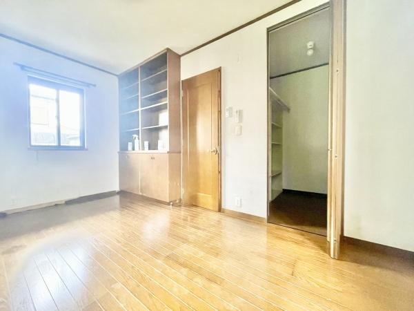 八街市八街にの中古一戸建て