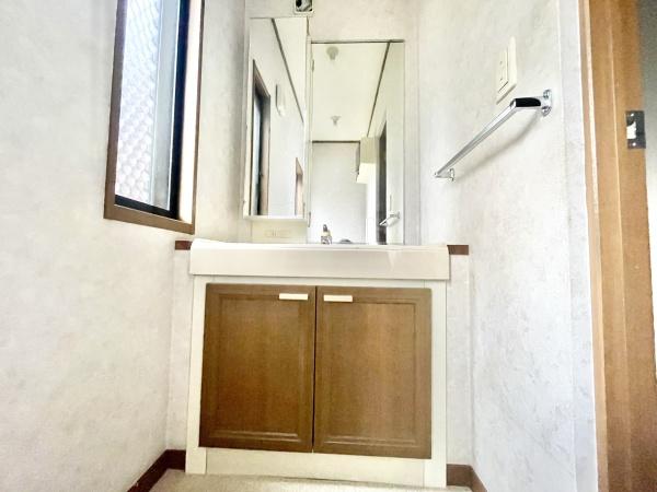 八街市八街にの中古一戸建て