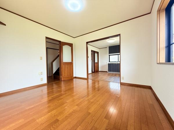 東金市西福俵の中古一戸建