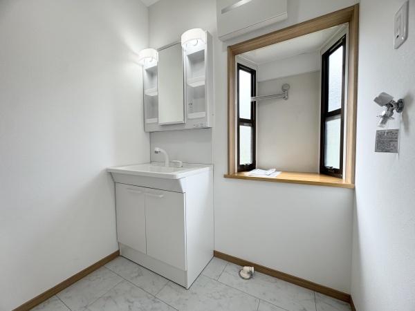 長生郡長生村信友の中古一戸建て