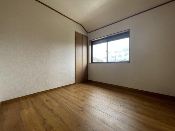 千葉市緑区古市場町の中古一戸建て