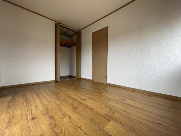 千葉市緑区古市場町の中古一戸建て