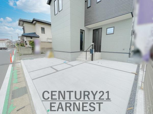 愛生町戸建