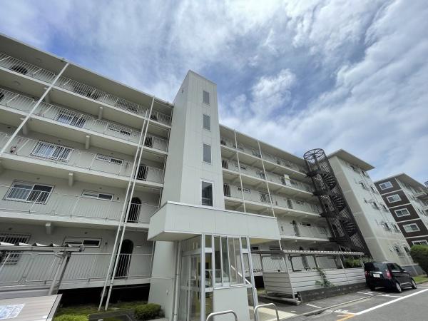 稲毛ファミールハイツ8号棟