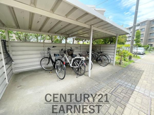 秋津第一団地1-1-4棟