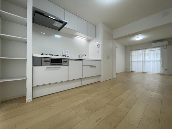 みつわ台3-13-8号棟(リビング)