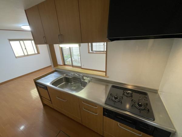屋敷三丁目戸建