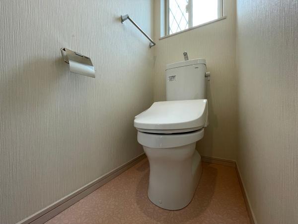 千葉市中央区蘇我3丁目の中古一戸建て(トイレ)