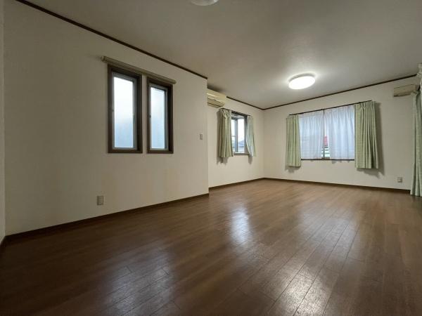 市原市西広4丁目の中古一戸建て(洋室)