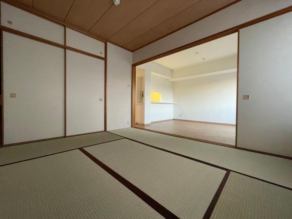 蘇我ロイヤルコンフォート101B棟(和室)