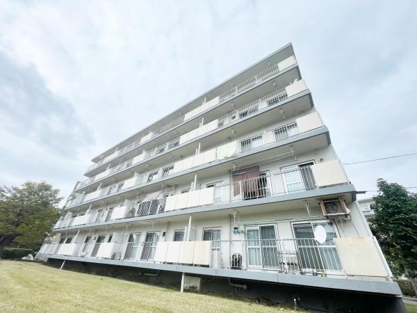 村上団地第3-24号棟