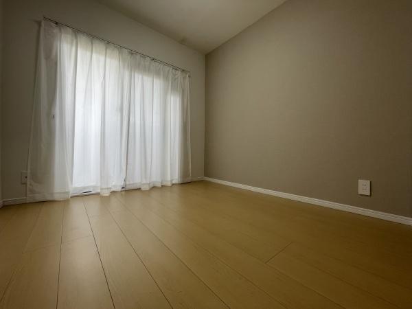 稲毛海岸三丁目団地16号棟