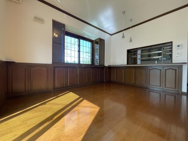 千葉市花見川区長作町の中古一戸建て
