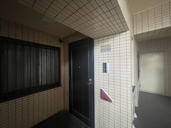 東急ドエルアルス西千葉(玄関)