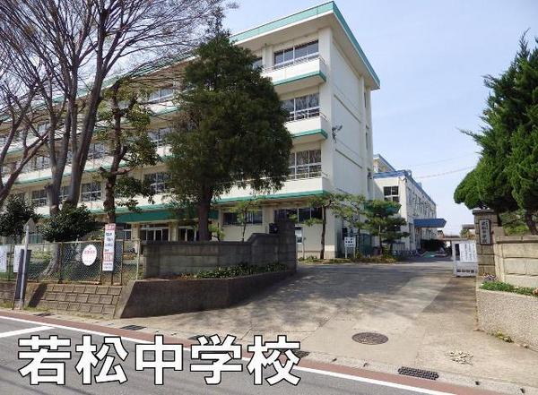 ベルレール小倉台壱番館(千葉市立若松中学校)