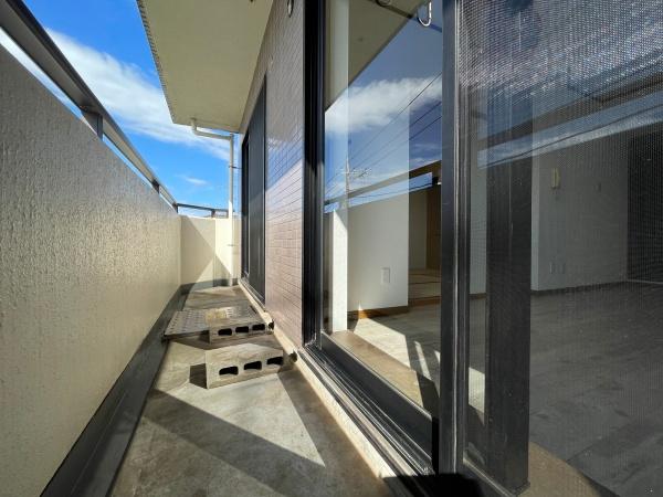 ベルレール小倉台壱番館(バルコニー)