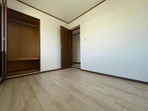 ベルレール小倉台壱番館(洋室)