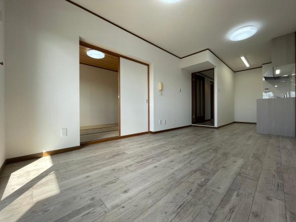 ベルレール小倉台壱番館(リビング)