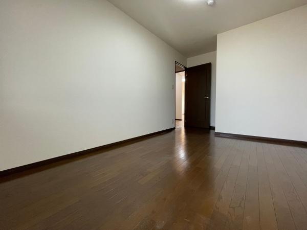 ダイアパレス稲毛緑園都市B棟(洋室)