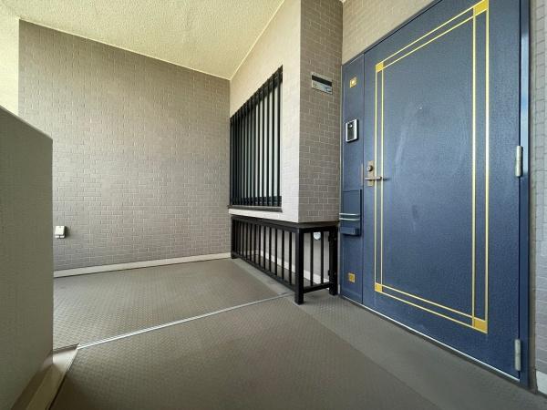 ダイアパレス稲毛緑園都市B棟(玄関)