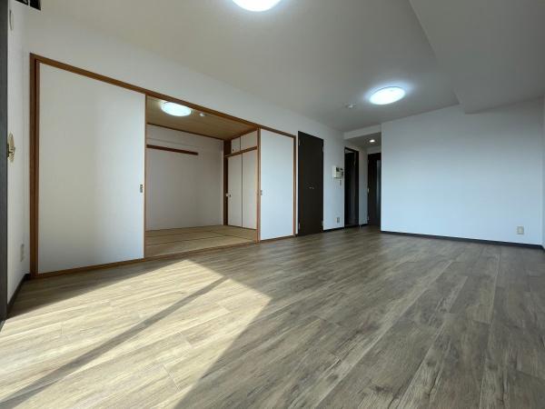 ダイアパレス稲毛緑園都市B棟(リビング)