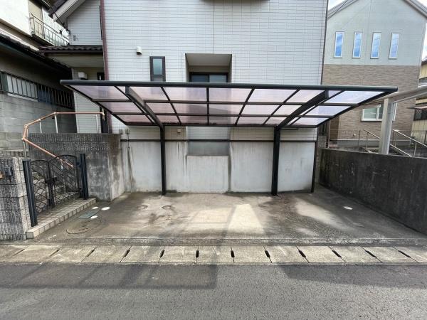 千葉市若葉区みつわ台2丁目の中古一戸建て(駐車場)