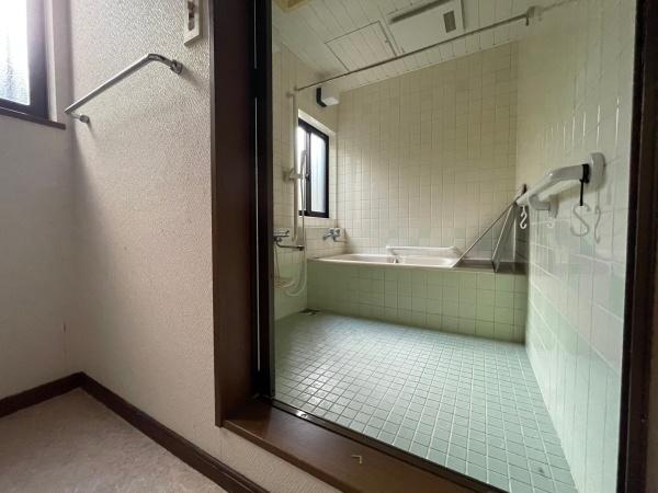 千葉市若葉区みつわ台2丁目の中古一戸建て(バス)