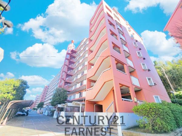 高品ハイツ1号棟