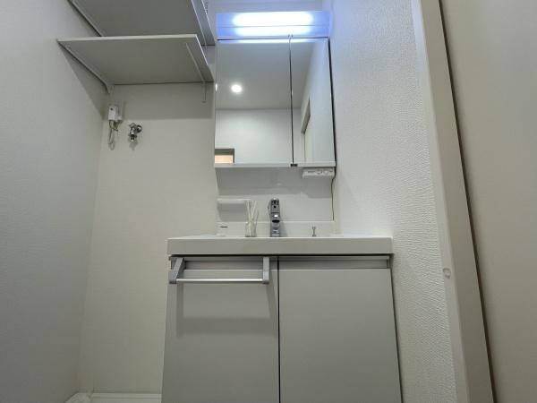 高洲三丁目住宅8号棟