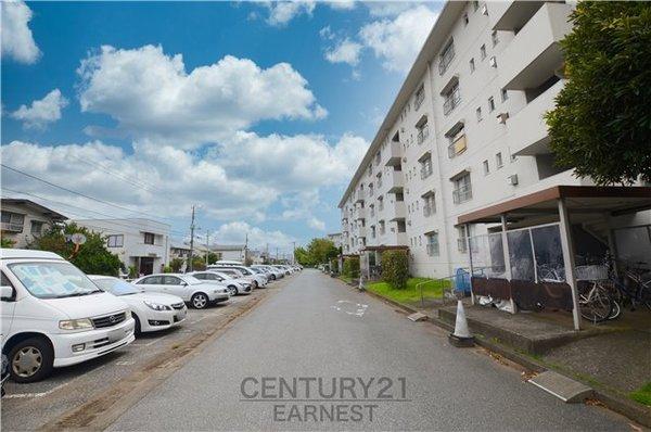 真砂一丁目団地　1-11-15号棟