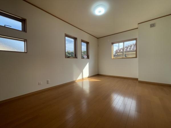 千葉市若葉区加曽利町の中古一戸建て