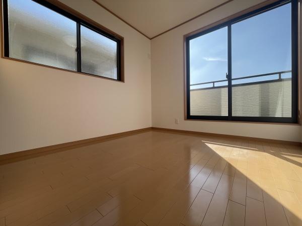 千葉市若葉区貝塚１丁目の中古一戸建て